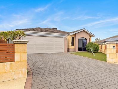 19 cornforth way, Piara Waters WA 6112