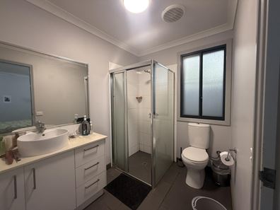 1/32 Clarendon Street, Derby WA 6728