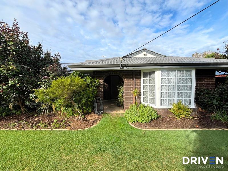 5 Tara Way, Kelmscott WA 6111