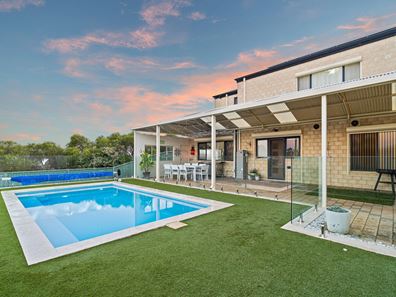 22 Caroline Way, Madora Bay WA 6210