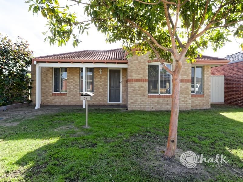 37 Zaragoza Drive, Port Kennedy