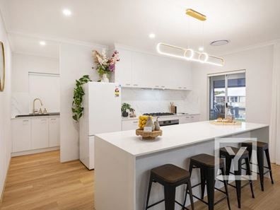 60 Lanyard Boulevard, Geographe WA 6280