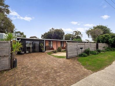 32 Bovell Avenue, Margaret River WA 6285