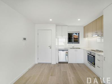 19/18 Ozone Parade, Trigg WA 6029