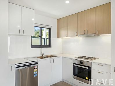 19/18 Ozone Parade, Trigg WA 6029