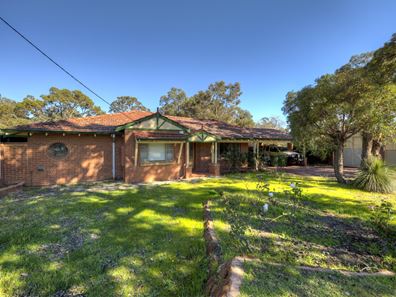 16 Cootamundra Way, Maida Vale WA 6057