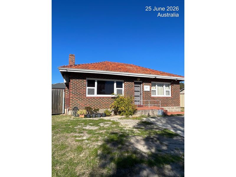 227, Hamilton st, Queens Park WA 6107