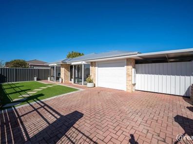 3 Werang Entrance, South Guildford WA 6055