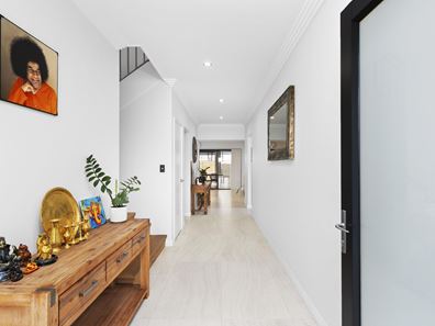 14 Duchart Way, Coogee WA 6166