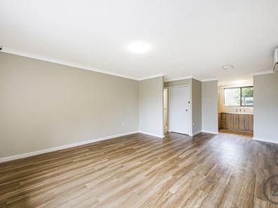 4/298 Streich Avenue, Armadale WA 6112