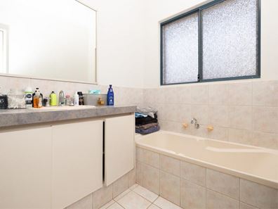7 Paroo Close, South Hedland WA 6722