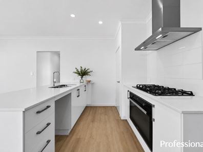 10 Cove Road, Alkimos WA 6038