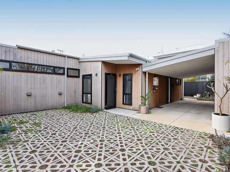 8A Prowse Street, Beaconsfield WA 6162