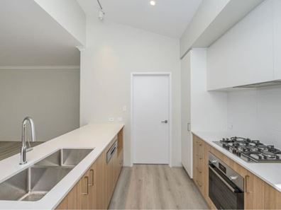 15/89 Herdsman Parade, Wembley WA 6014