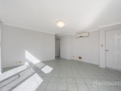 6/8 Ashford Avenue, Rockingham WA 6168