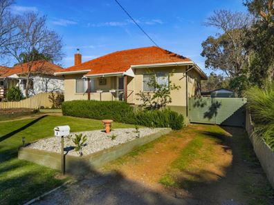 3 Lister Street, Swan View WA 6056