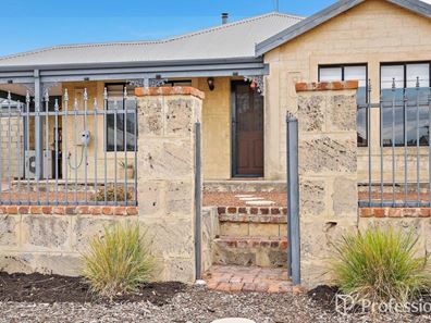 16 Keeden Court, Maddington WA 6109