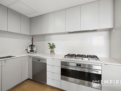 7051/179 Davy Street, Booragoon WA 6154