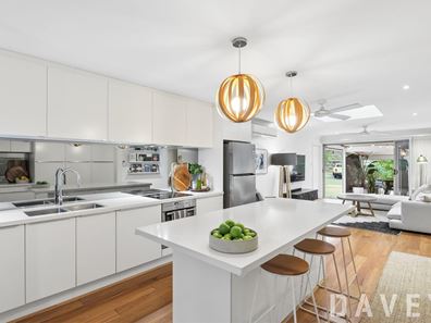 7B Andrew Street, Scarborough WA 6019