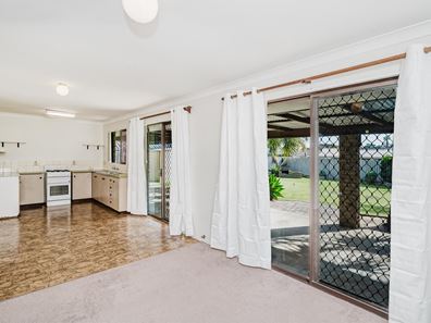 59 Redcliffe Ave, Balga WA 6061