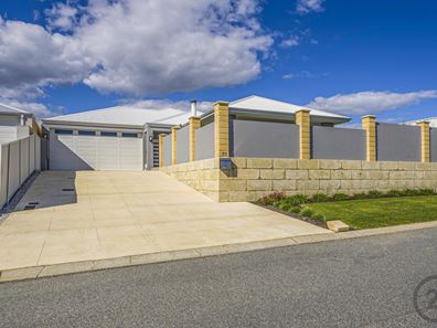 33 Mundaring Crescent, Dawesville WA 6211