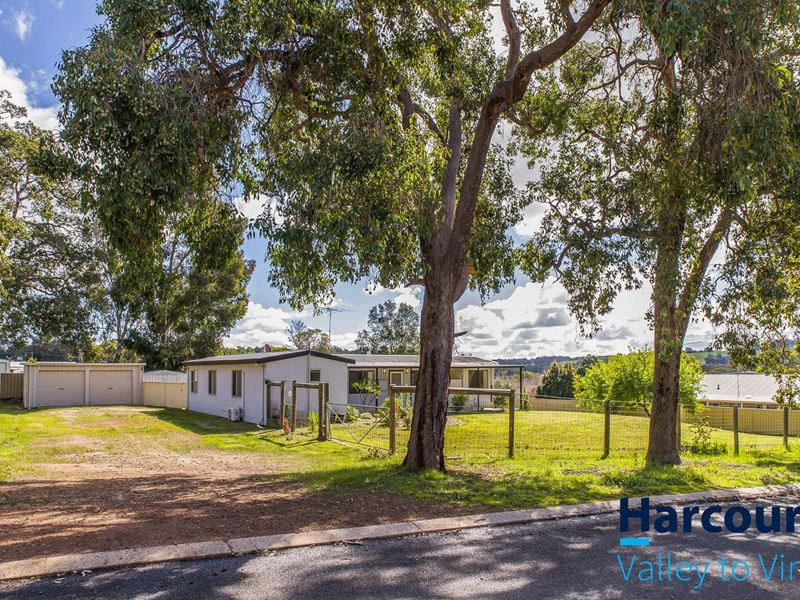 3 Mortimer Street, Gingin WA 6503