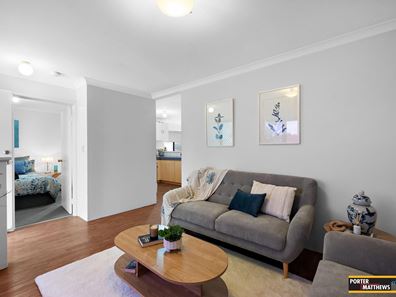 4 Kamber Court, Maddington WA 6109