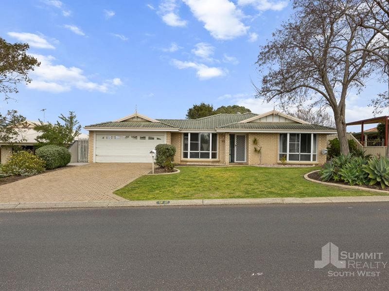 92 Chapple Drive, Australind WA 6233