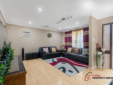 51 Gratwick Way, Koondoola WA 6064