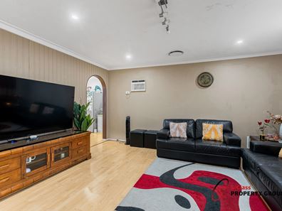 51 Gratwick Way, Koondoola WA 6064