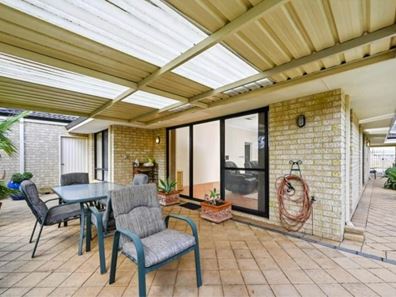 16B Bridge Street, Wilson WA 6107
