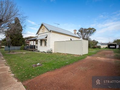 25 Fathom Street, Narrogin WA 6312