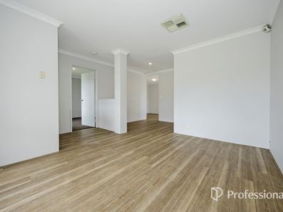 5 Connors Retreat, Clarkson WA 6030