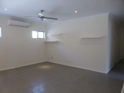 U 8/26 Churchill Green, Canning Vale WA 6155
