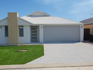 3 Mariala Way, Wandi WA 6167