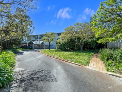 31/24 Morrit Way , Parmelia WA 6167