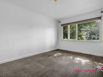 52 Clenham Way, Kelmscott WA 6111