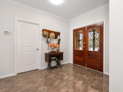 35 Gatacre Drive, Somerville WA 6430