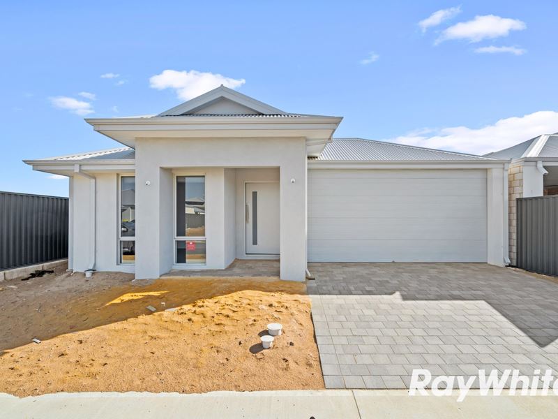 14 Ballota Way, Madora Bay WA 6210
