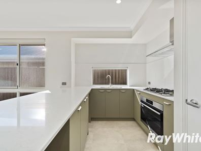 14 Ballota Way, Madora Bay WA 6210