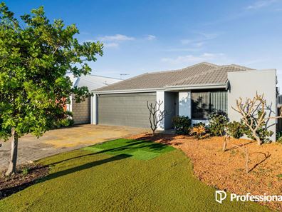 19 Mapleton Drive, Yanchep WA 6035
