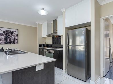 5 Karralea Way, Pearsall WA 6065