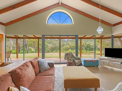 209 McLeod Road, Shadforth WA 6333