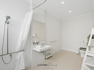 Room/3  7 Strength Crescent, Mandogalup WA 6167
