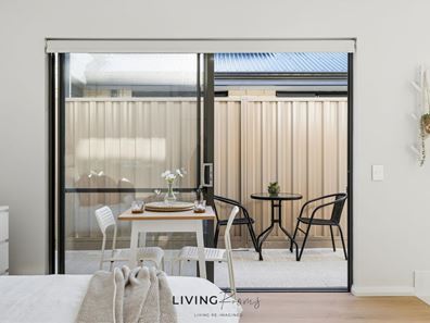 Room/3  7 Strength Crescent, Mandogalup WA 6167