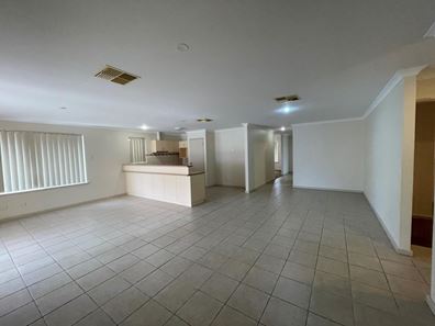 12 Freshwater Way, Secret Harbour WA 6173