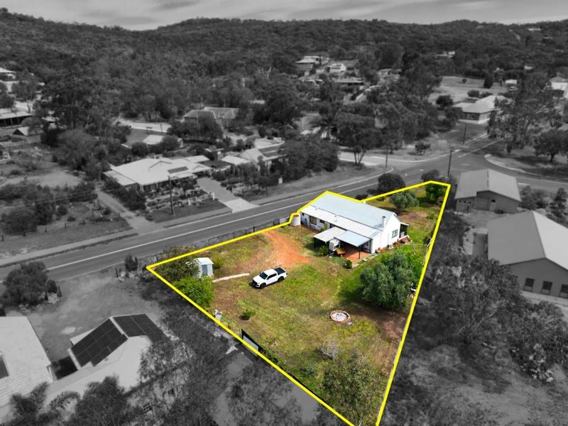 8 Fiennes Street, Toodyay WA 6566