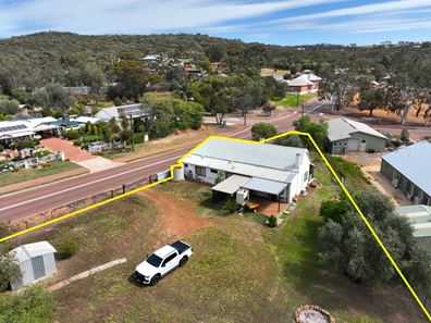 8 Fiennes Street, Toodyay WA 6566