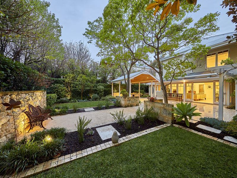 15 Otway Street, Swanbourne WA 6010