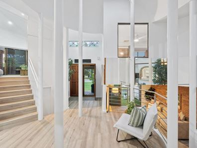 18 Copper Close, Carine WA 6020